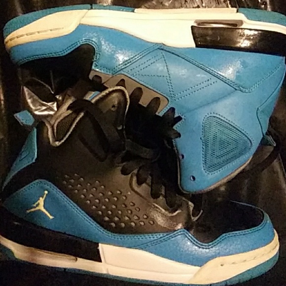 Women Jordan Flight - Picture 1 of 3